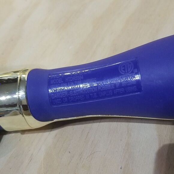 Hot Tools Detachable Pro Signature One-Step Paddle Hair Dryer and Stylet - Picture 6 of 7